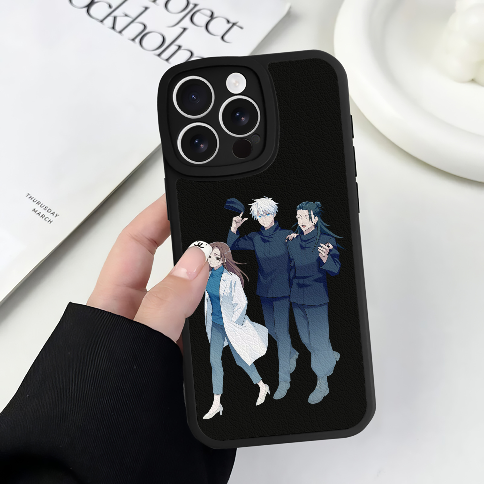 （画像用） 呪術廻戦 Jujutsu Kaisen 【iPhone 16シリーズ対応】シリコンスマホケース（レザー調） 材質：シリコン